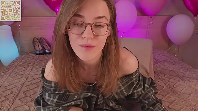 emmasday online show from April 2026 01:37:01 PM