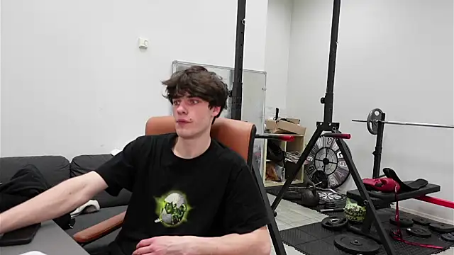 Daniel Shawnn online show from January 2026 06:26:01 PM