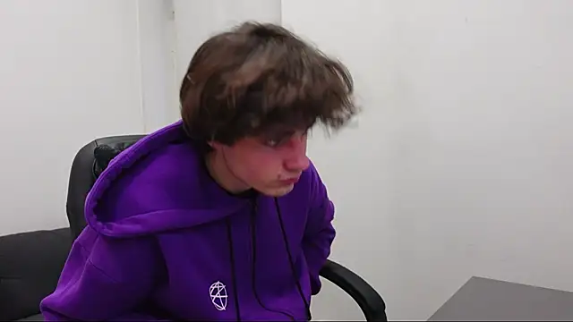 Daniel Shawnn online show from April 2026 04:53:01 PM