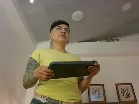 kat paradise online show from February 2026 11:45:02 AM