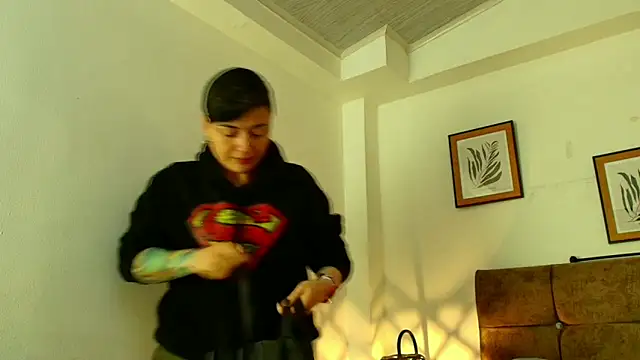 kat paradise online show from April 2026 11:37:02 AM