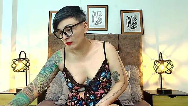 kat paradise online show from July 2026 03:03:02 PM
