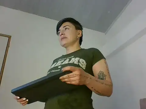 kat paradise online show from March 2026 12:08:01 PM