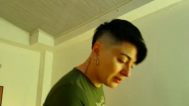 kat paradise online show from April 2026 11:39:01 AM