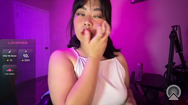 kuromixx444 online show from April 2026 05:55:01 AM