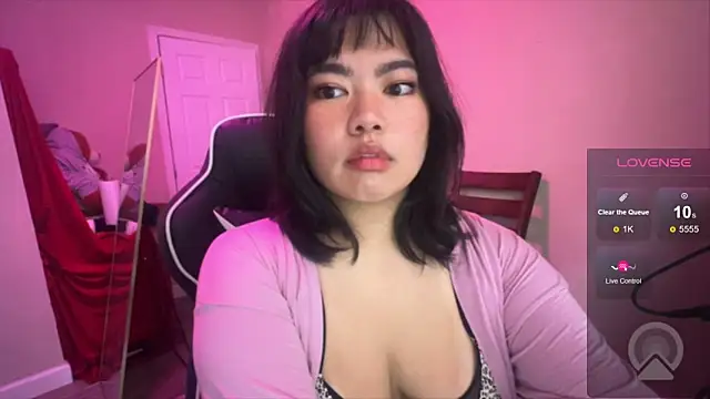 kuromixx444 online show from April 2026 01:48:02 PM