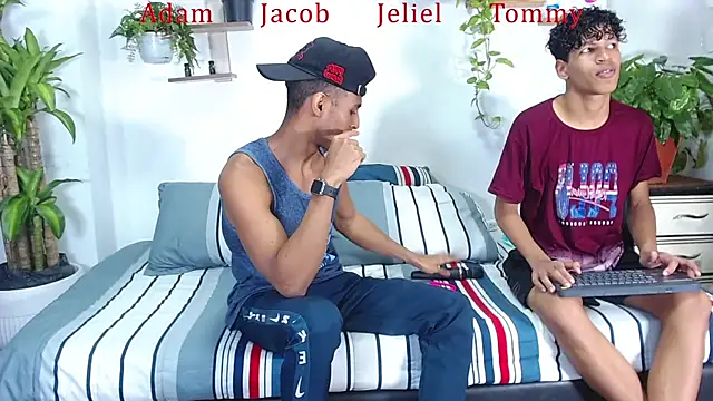 Interracial Snow Bunny online show from January 2026 10:14:01 PM