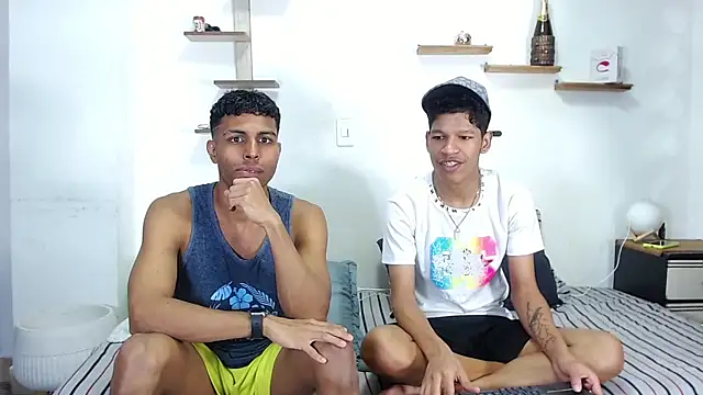 Interracial Snow Bunny online show from February 2026 06:38:04 PM