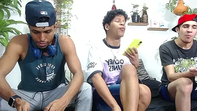 Interracial Snow Bunny online show from March 2026 11:11:02 PM