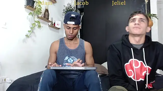 Interracial Snow Bunny online show from January 2026 10:35:01 PM