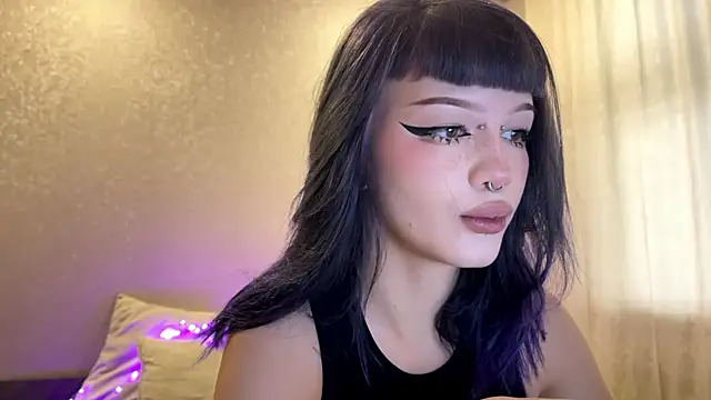 dieonisiaaaa online show from January 2026 07:26:02 AM