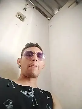 Oconer420 online show from January 2026 07:09:01 PM