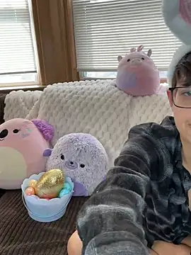 FaiiryArii online show from April 2026 03:29:02 PM