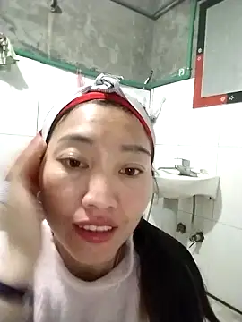 Lovephay8x online show from February 2026 12:38:01 PM