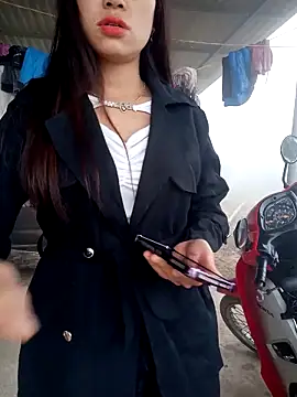 congchua977 online show from February 2026 01:24:02 AM