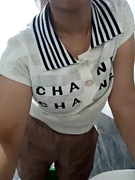 congchua977 online show from April 2026 06:28:01 AM