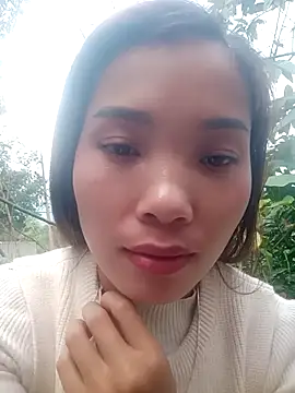 Snapshot of yeutinh00 chatting on December 2025 05:51:01 AM yeutinh00 online show from December 2025 05:51:01 AM