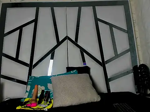 Lunahot68 online show from March 2026 03:08:02 AM