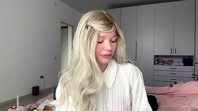 Missfit  online show from January 2026 08:10:02 AM