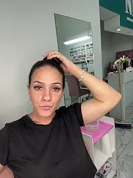 donatella07 online show from February 2026 03:57:01 PM