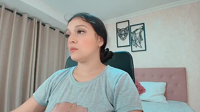 Snapshot of littlemolly_walcott chatting on July 2026 03:15:01 AM littlemolly walcott online show from July 2026 03:15:01 AM