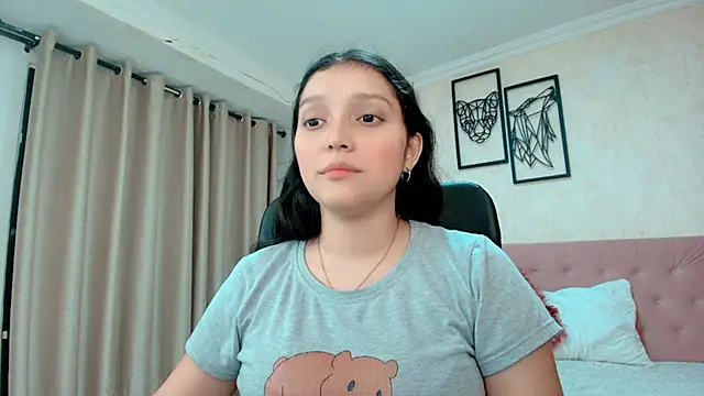 littlemolly walcott online show from March 2026 12:22:01 AM