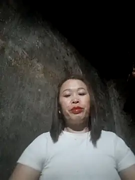 dakota-kis online show from March 2026 11:53:02 PM