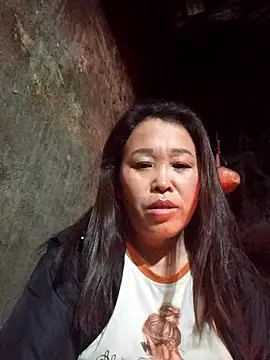 dakota-kis online show from February 2026 11:58:01 PM