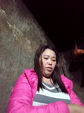 dakota-kis online show from March 2026 01:33:01 PM