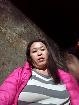 dakota-kis online show from March 2026 12:33:02 PM