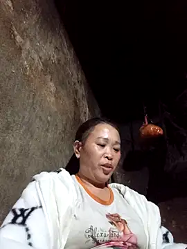 dakota-kis online show from February 2026 12:49:01 PM