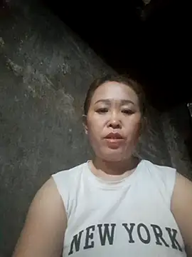 dakota-kis online show from April 2026 11:31:01 PM