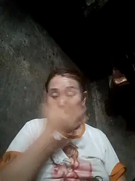 dakota-kis online show from April 2026 11:44:01 PM