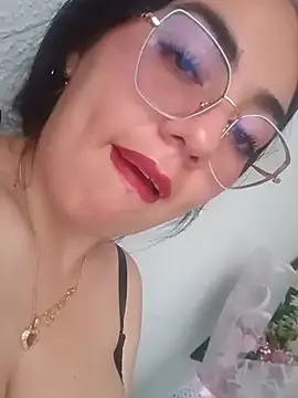 VelourNyx online show from May 2026 09:57:01 PM