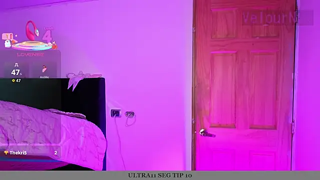 VelourNyx online show from April 2026 03:46:01 AM
