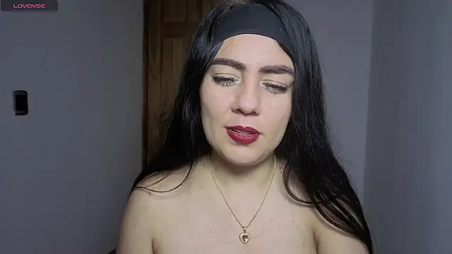 VelourNyx online show from April 2026 09:54:02 AM