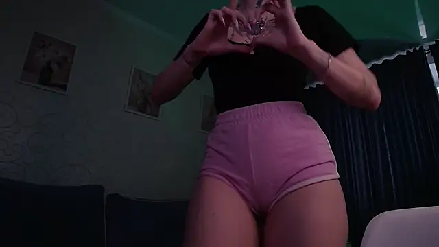 Snapshot of AssolSoul chatting on February 2026 08:11:02 AM AssolSoul online show from February 2026 08:11:02 AM