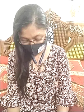 sumi couele18 online show from April 2026 06:58:02 PM