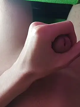 TrebleShebeen online show from February 2026 09:59:02 PM