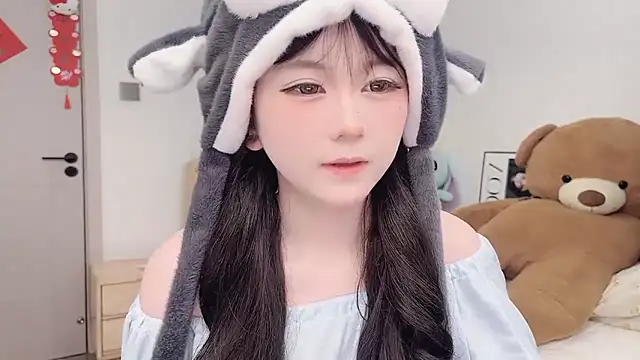 lnua-lnua online show from February 2026 01:39:01 AM