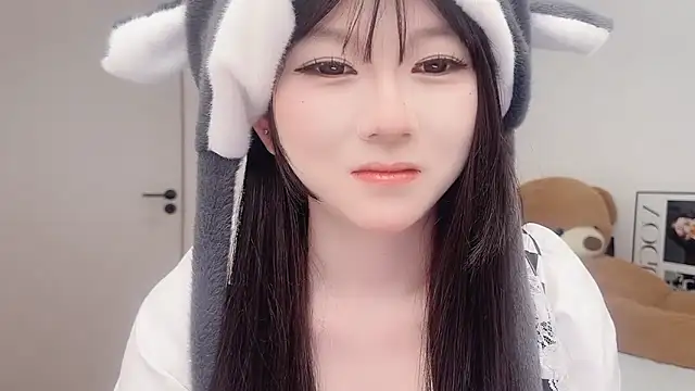 lnua-lnua online show from February 2026 01:48:01 AM