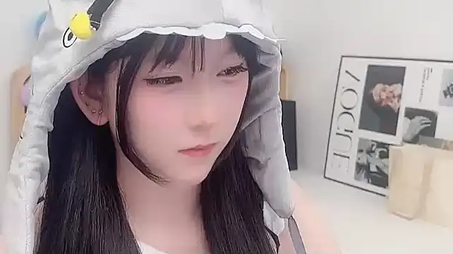 lnua-lnua online show from January 2026 02:02:02 PM