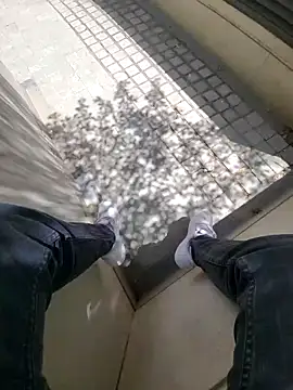 jerryrooh69 online show from April 2026 07:36:01 AM