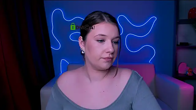 aurora kiss   online show from January 2026 08:16:02 PM