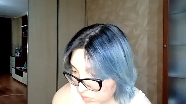 EvonTabb online show from February 2026 02:05:01 PM