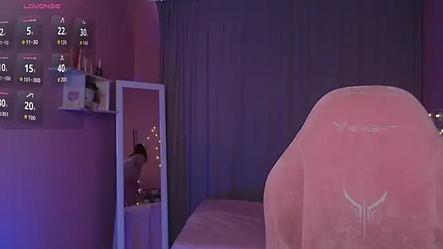 Haya Harareet online show from March 2026 08:00:02 AM