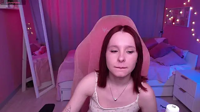 Haya Harareet online show from March 2026 07:34:02 AM