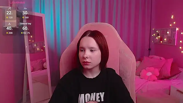 Haya Harareet online show from April 2026 07:37:01 AM