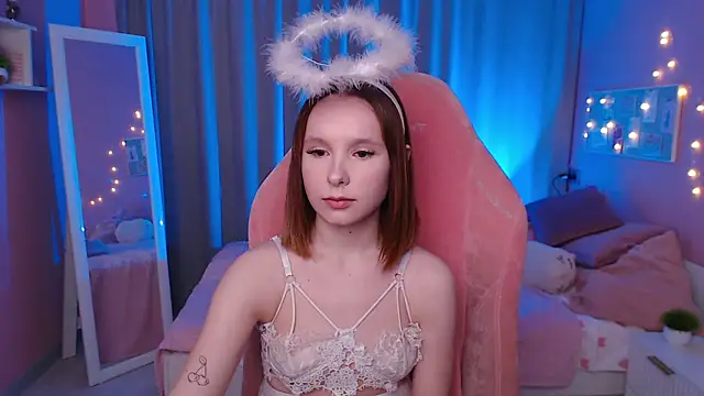 Haya Harareet online show from February 2026 08:00:02 AM