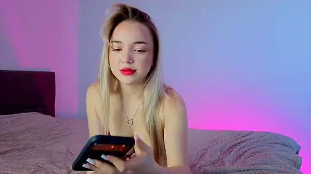 ChrissBerry online show from February 2026 06:26:01 AM